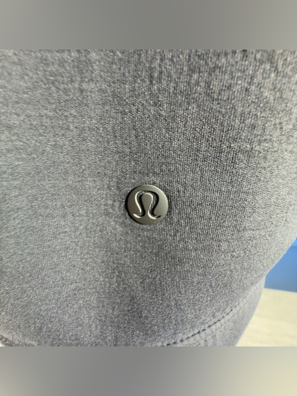 Lululemon Embrace The Space Jacket
Size 4 Black Relaxed Thermo
Regulating - Picture 8 of 12